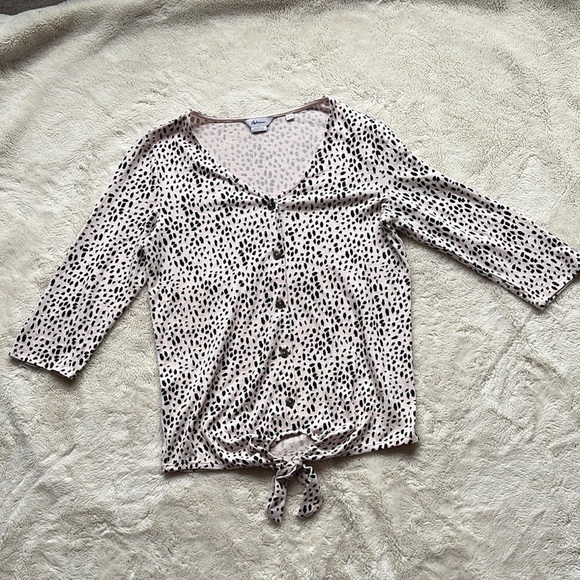 Reitmans Pink Animal Print Tie-Front Blouse | Button-Up 3/4 Sleeve Top - Picture 1 of 6